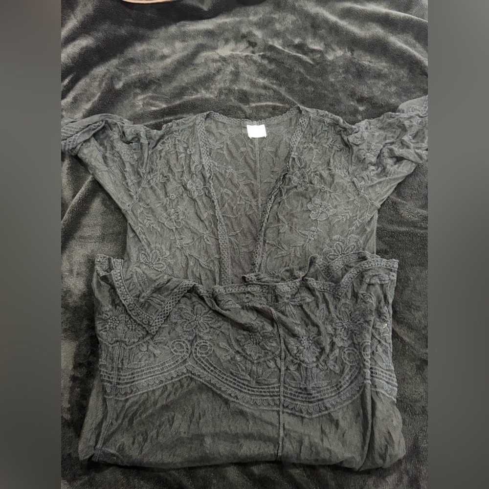 Black Lace Kimono Cardigan